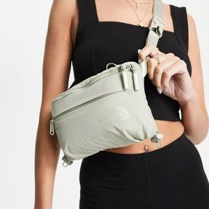 The North Face Never Stop fanny pack in light green